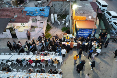 Çorlu’da Mahalle Meydanında İftar Buluşması