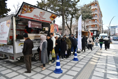Keşan’da İftar Öncesi Lokma İkramı