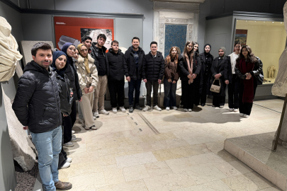 Tekirdağ'da Üniversite Öğrencileri Müzeleri Gezdi