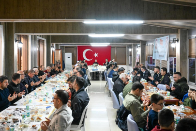 Vali Turan Kahramanmaraşlılar Derneği İftar Programına Katıldı