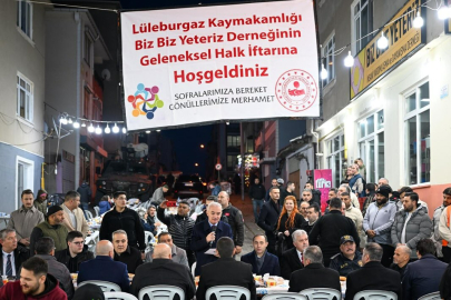 Vali Turan Roman Vatandaşlarla İftarda Buluştu