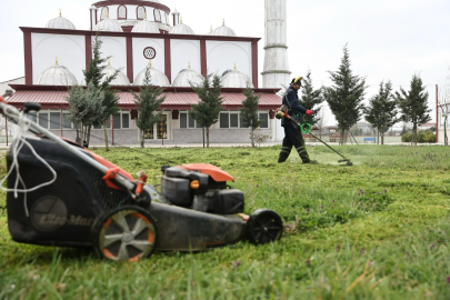 Kapaklı’da Cami Bahçelerinde Bayrama Hazırlık Çalışmaları