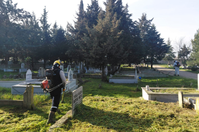 Keşan Belediyesi’nden Bayram Öncesi Cami ve Mezarlıklarda Kapsamlı Temizlik