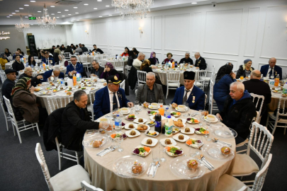 Şehit Aileleri ve Gaziler Onuruna İftar Programı Düzenlendi