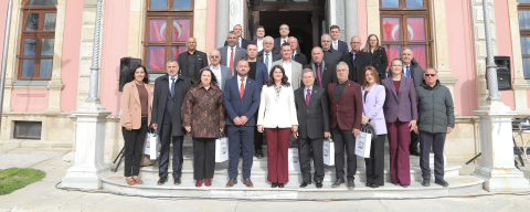 Başkan Gencan Muhtarlarla Bayram Sevincini Paylaştı