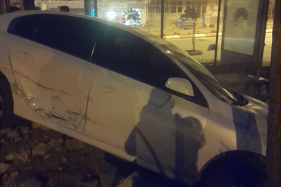 Havsa’da Korkutan Kaza: Araç Durağa Daldı