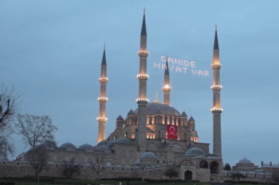 Edirne'de Bayram Namazı Kılındı