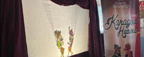 “Karagöz Sadece Bir Gölge Oyunu Değildir”