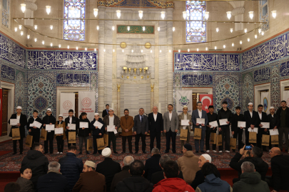 Selimiye Camisi Genç Hafızların Yarışmasına Ev Sahipliği Yaptı
