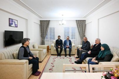 Vali Uğur Turan’dan Yaşlılar Haftası’nda Anlamlı Ziyaret