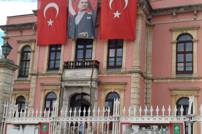 Edirne Belediyesi’nden İhtiyaç Sahiplerine Erzak Yardımı