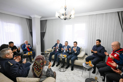 Vali Turan’dan Kıbrıs Gazisinin Ailesine Taziye Ziyareti