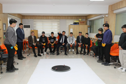 Depremin İzlerinin Silindiği Kentte, 1540 Takım, Robot Yarışmasında Derece Yapmak İçin Mücadele Verecek