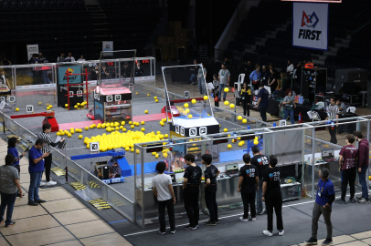 Liseli Takımlar, FRC 2026'nın İkinci Etabında Yeniden Sahada