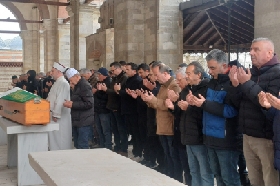 ‎Av. Şeref Koçyiğit Son Yolculuğuna Uğurlandı