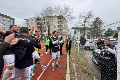 ‎Kalp Krizi Geçirmesine Rağmen Takımını Yalnız Bırakmadı