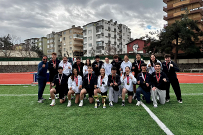 Kapaklı Öğrencileri Voleybol ve Atletizmde Büyük Başarıya İmza Attı