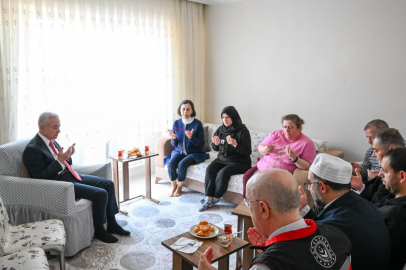 Kırklareli Valisi Turan’dan Şehit Ailesine Taziye Ziyareti