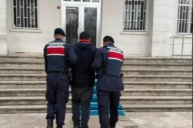 Edirne'de Göçmen Kaçakçılığı Operasyonu: Filistinli Organizatör Yakalandı
