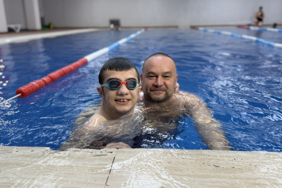 Otizmli Umut’un Kulaçları Madalya Getirdi