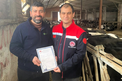 Pınarhisar’da Ari İşletmeye Çiğ Süt Arzı İzin Belgesi Verildi