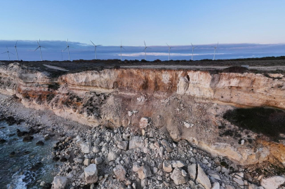 Turizm Merkezi Bozcaada'daki Polente Burnu'nda Göçük