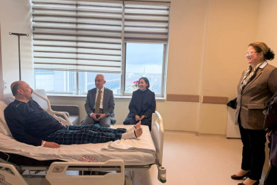 Vali Turan’dan İl Milli Eğitim Müdürü Altınöz’e Geçmiş Olsun Ziyareti