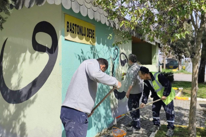 Bastonlu Dede Türbesi’nde Bakım Çalışması