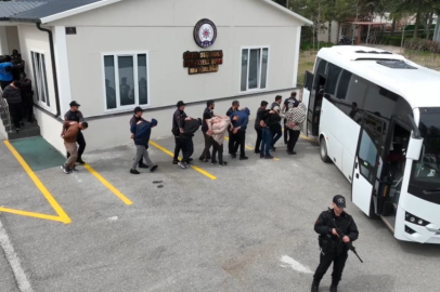 Doktoru 11 Milyon Lira Dolandıran Şebekenin 28,6 Milyarlık İşlem Hacmi Ortaya Çıktı