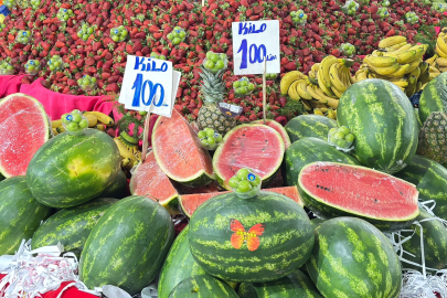 Tezgahtaki Karpuz Fiyatı Dudak Uçuklattı