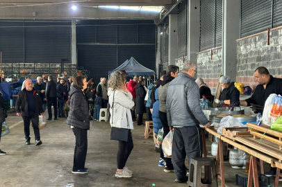 ‎Emek Pazarı'na Bahar Geldi