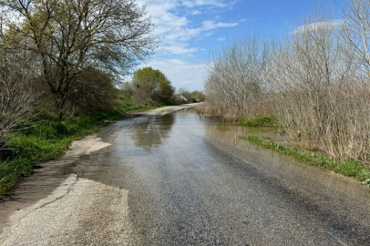 Sular Çekildi, Avarız Yolu Ulaşıma Açıldı