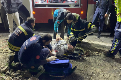 Tekirdağ'da Uçurumdan Deniz Kenarına Düşen Otomobildeki 3 Kişi Yaralandı