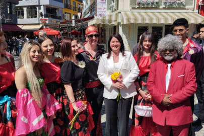 Saraçlar'da 9/8’lik Romanlar Günü Kutlaması