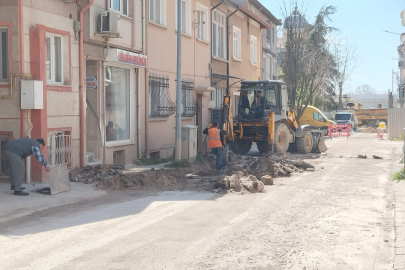 Kaleiçi’nde Asfaltlama Öncesi Son Rötuşlar