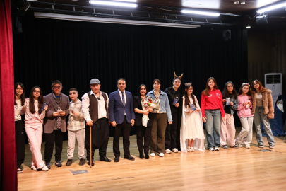 Kapaklı Çocuk Tiyatro Kulübü’nden Yeni Oyun: “Kalp Gözü Online”