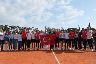 A Milli Kadın Tenis Takımı, Hollanda'yı 2-0 Mağlup Etti
