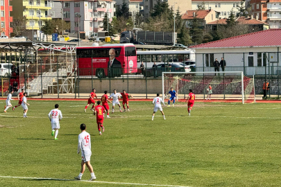 Edirnespor Taraftarına Galibiyetle Veda Etti