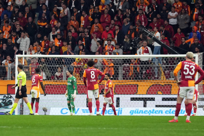 Galatasaray Bu Sezon Ligde 5. Kez Berabere Kaldı