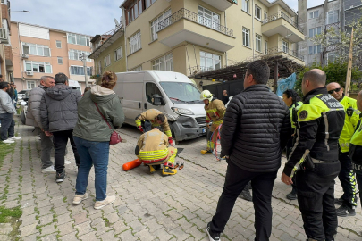 Edirne’de Freni Patlayan Minibüs Dehşet Saçtı: 2 Yaralı