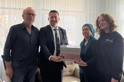 Başkan Geldi’den Yeni Doğan Bebeklere Ziyaret