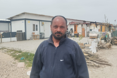 Karaağaçlı Romanlar Konteynerler İçin Çözüm Bekliyor