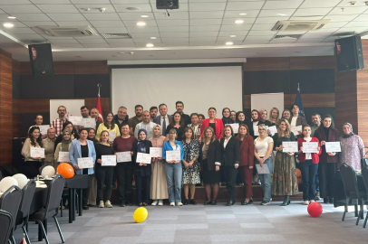 Tekirdağ'da Sağlık Personeline "Etkili İletişim" Eğitimi Verildi