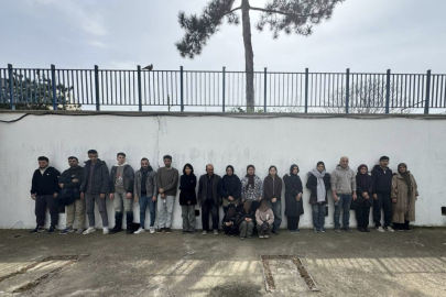 Edirne ve Kırklareli'nde 34 Düzensiz Göçmen Yakalandı