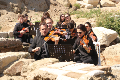 Perinthos Antik Kenti'nde Yaklaşık 2 Bin Yıl Sonra Müzik Yankılandı