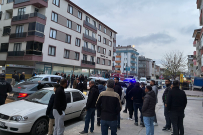 Balkondan Pompalı Tüfekle Husumetlisini Vurdu