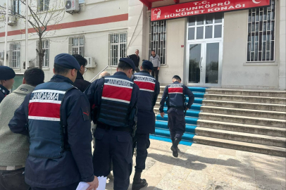 Edirne’de Göçmen Kaçakçılığı Operasyonu: 3 Tutuklama