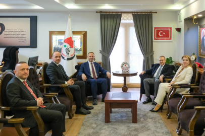 Egemen Bağış Kırklareli Belediyesi’ni Ziyaret Etti