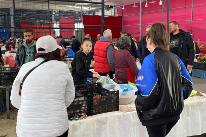 ‎Edirneliler Emek Pazarı'na Akın Etti