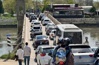 Tarihi Köprülerde "Tek Yön" Sınavı